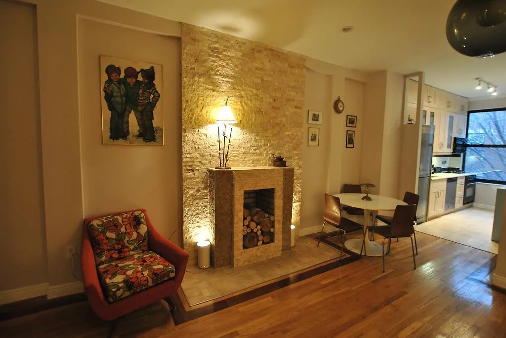 Historic Harlem Duplex Appartamento New York Stati Uniti
